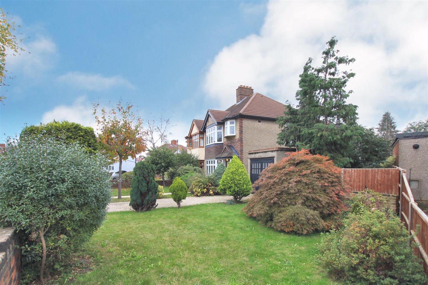 Burns Way, Heston, TW5, 3 bedroom, House SemiDetached