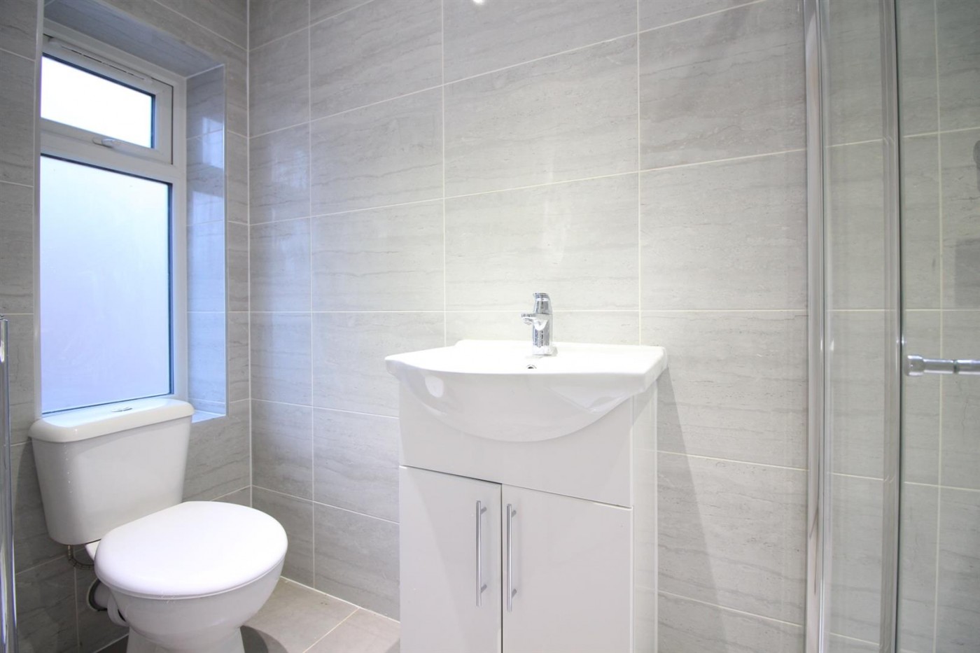 Chapel Road, Hounslow, TW3, 2 bedroom, House Detached