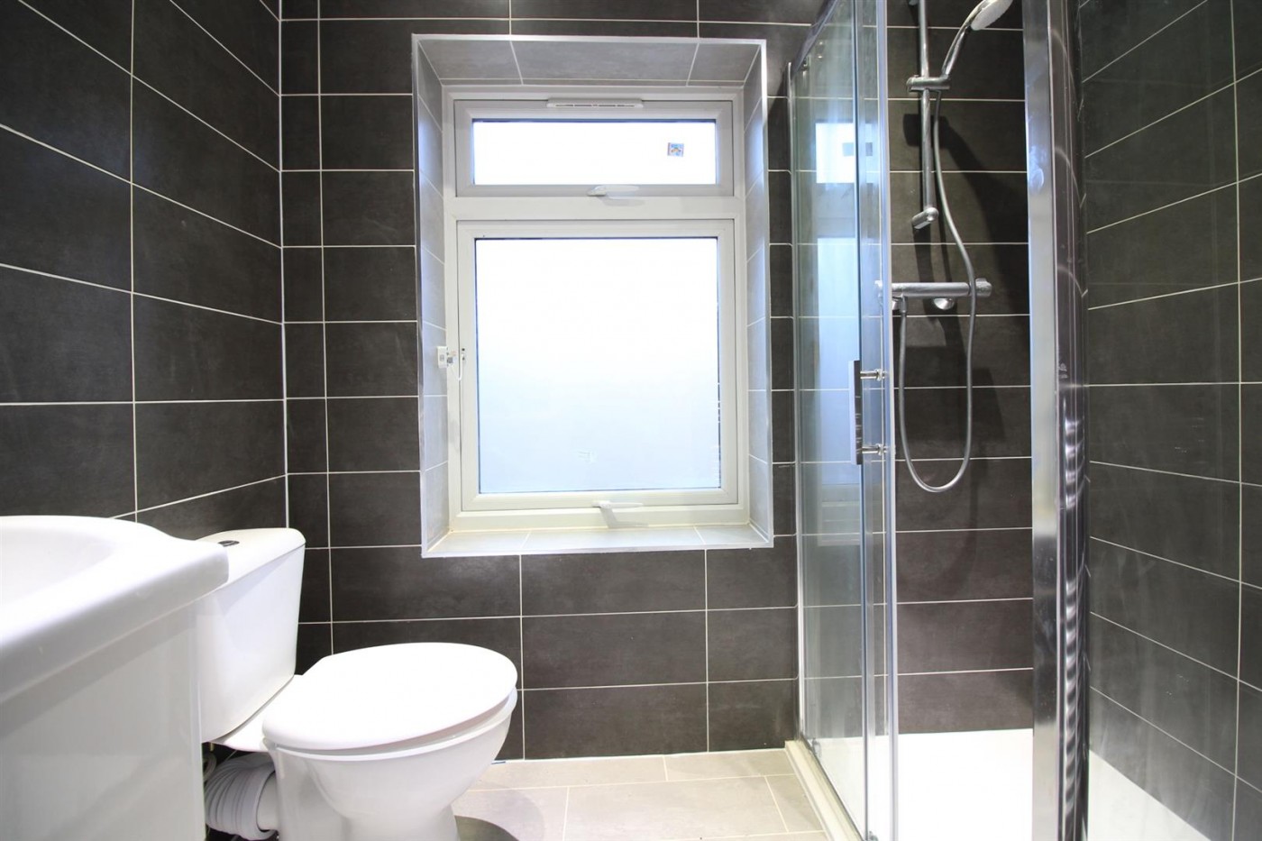 Chapel Road, Hounslow, TW3, 2 bedroom, House Detached