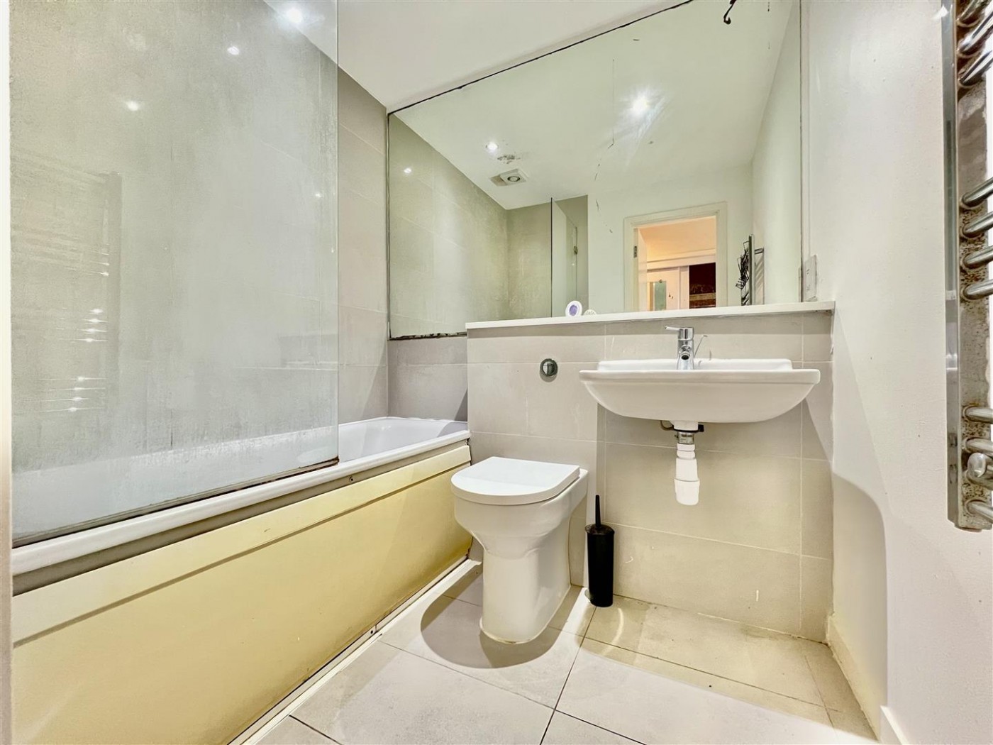 Viridian Court, Ashford Road, Feltham, TW13, 2 bedroom, Apartment