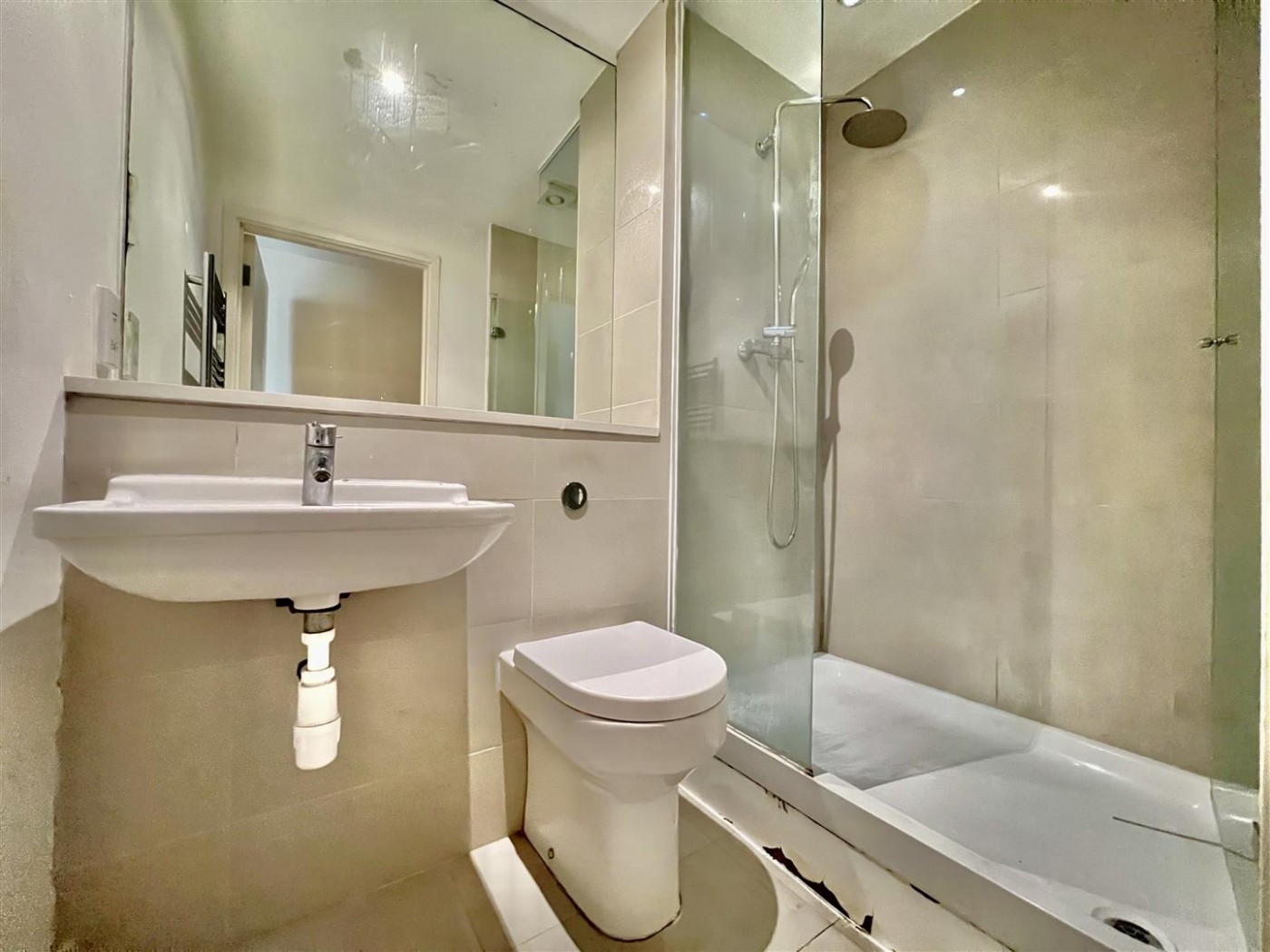 Viridian Court, Ashford Road, Feltham, TW13, 2 bedroom, Apartment