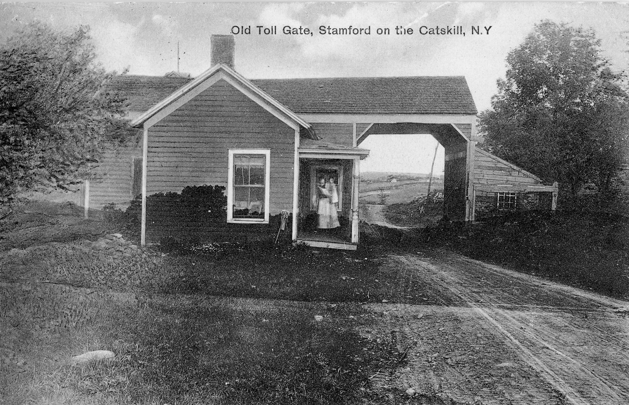 By the summer of 1986 the tollgate had been remodeled to be used as a