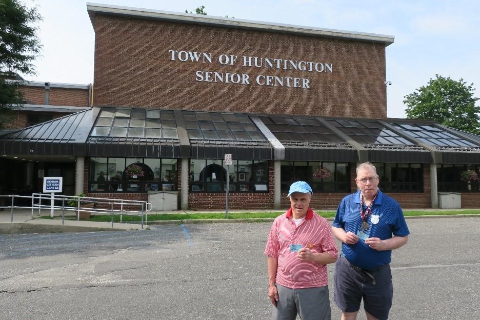 Members of Huntington Day Hab Join Local Senior Center Developmental