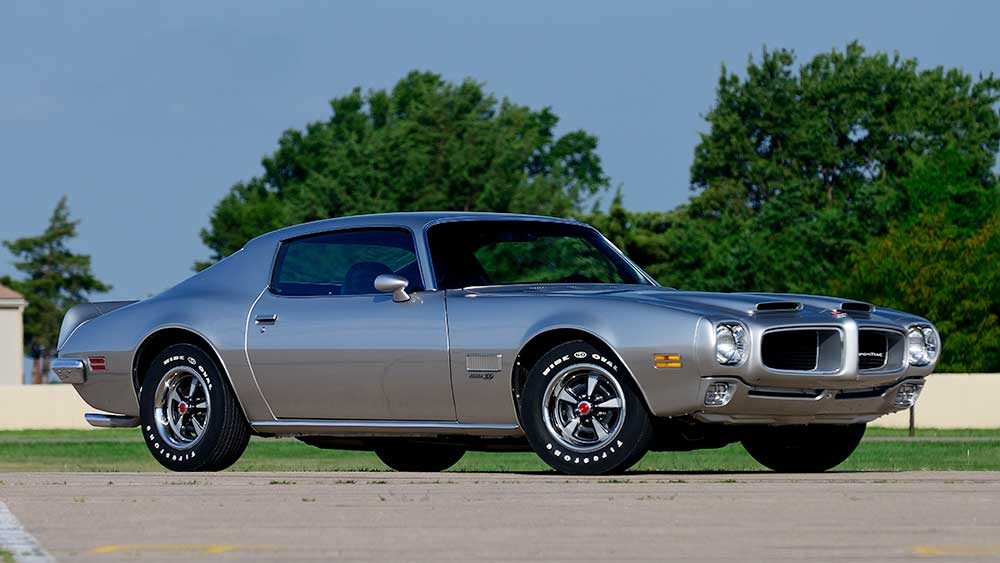 Pontiac Firebird 50 Years Dean’s Garage