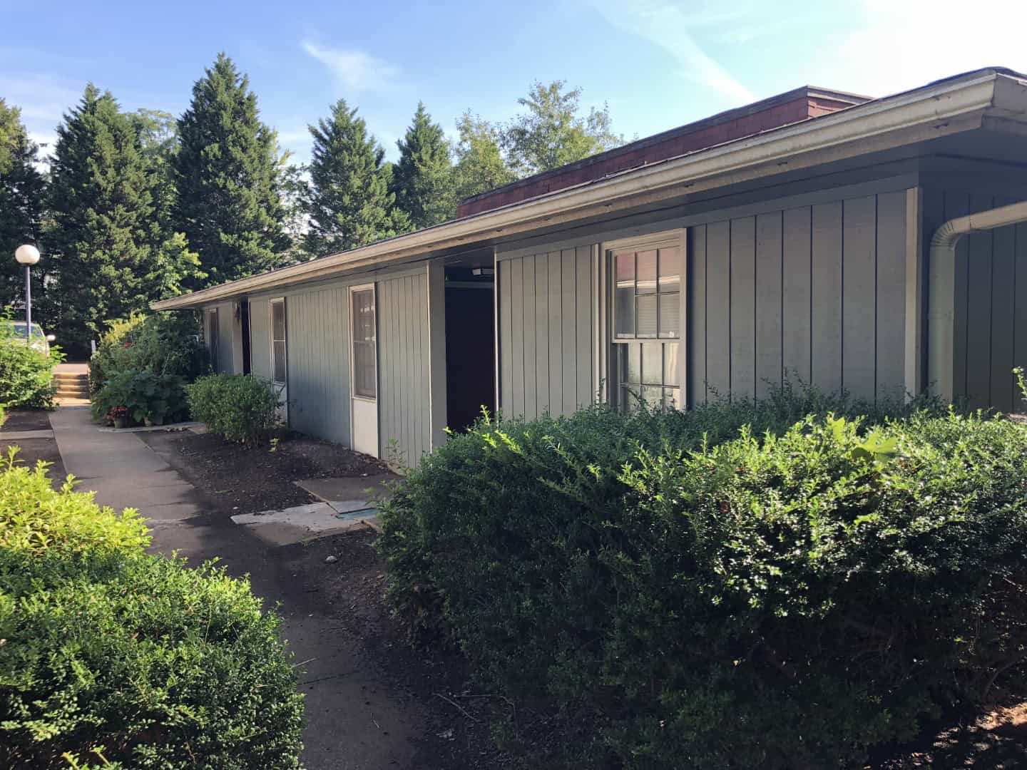 TREES & LEAVES APARTMENTS 64 UNITS IN RALEIGH Deaton Investment