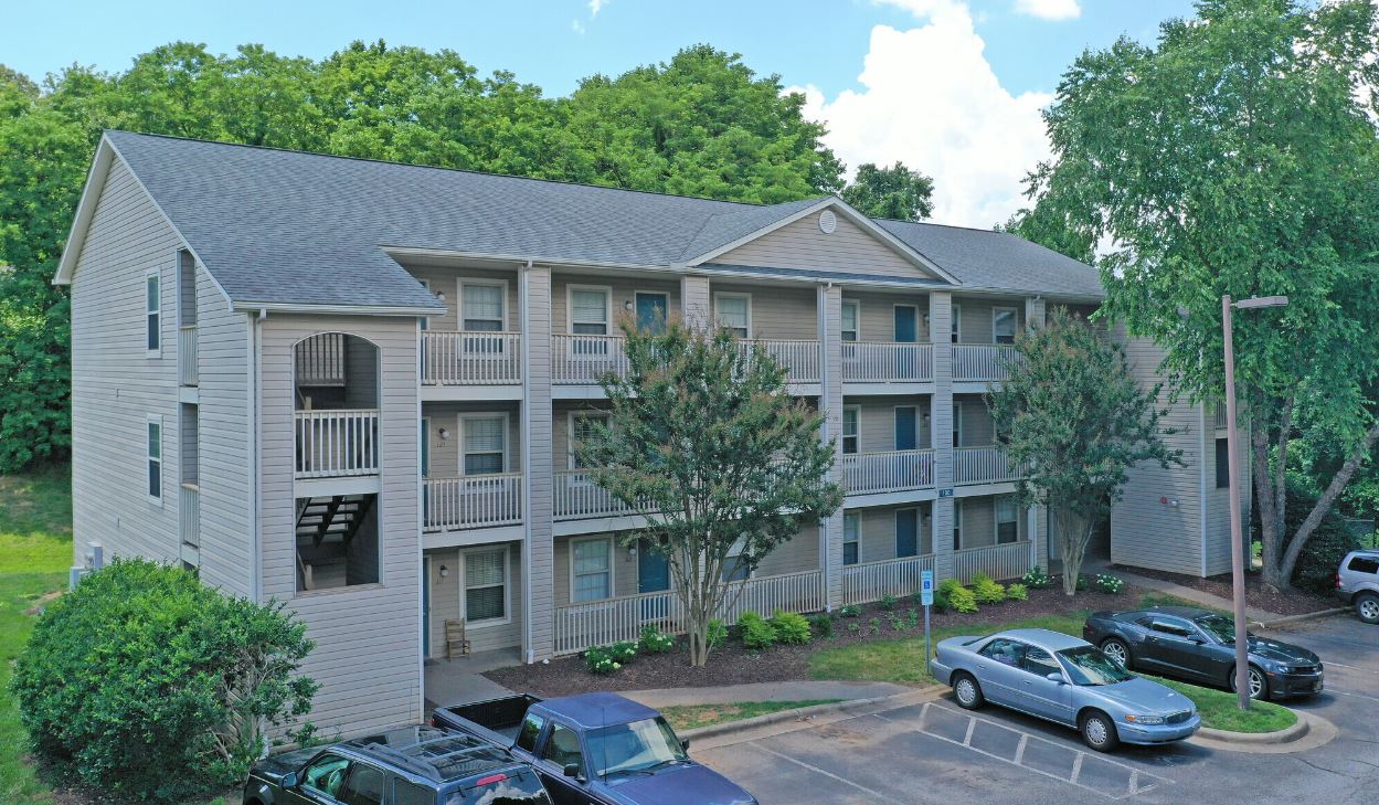 HAWK RIDGE APARTMENTS 168 UNITS IN WINSTONSALEM, NC Deaton Investment Real Estate