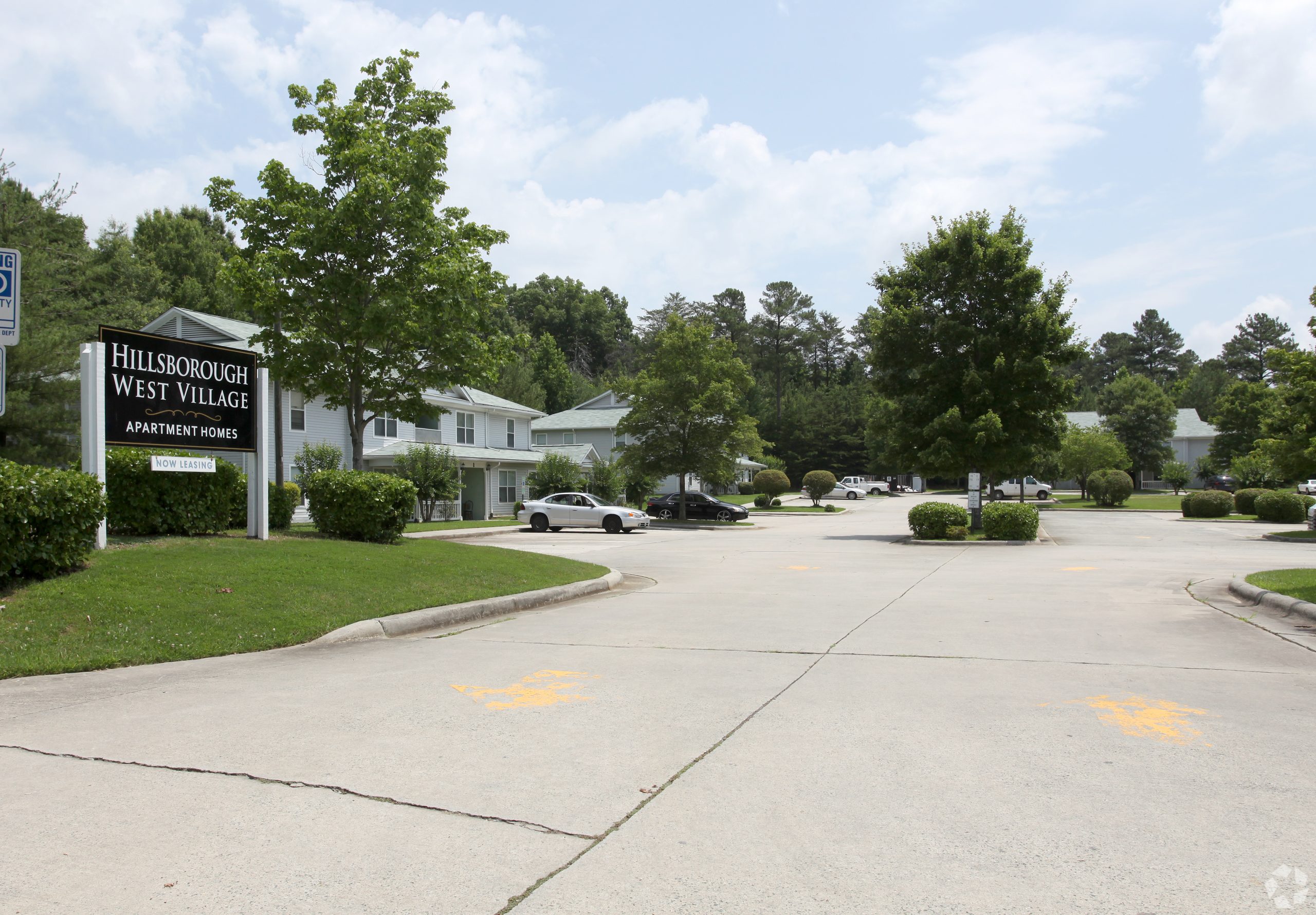 35 UNITS HILLSBOROUGH, NC Deaton Investment Real Estate