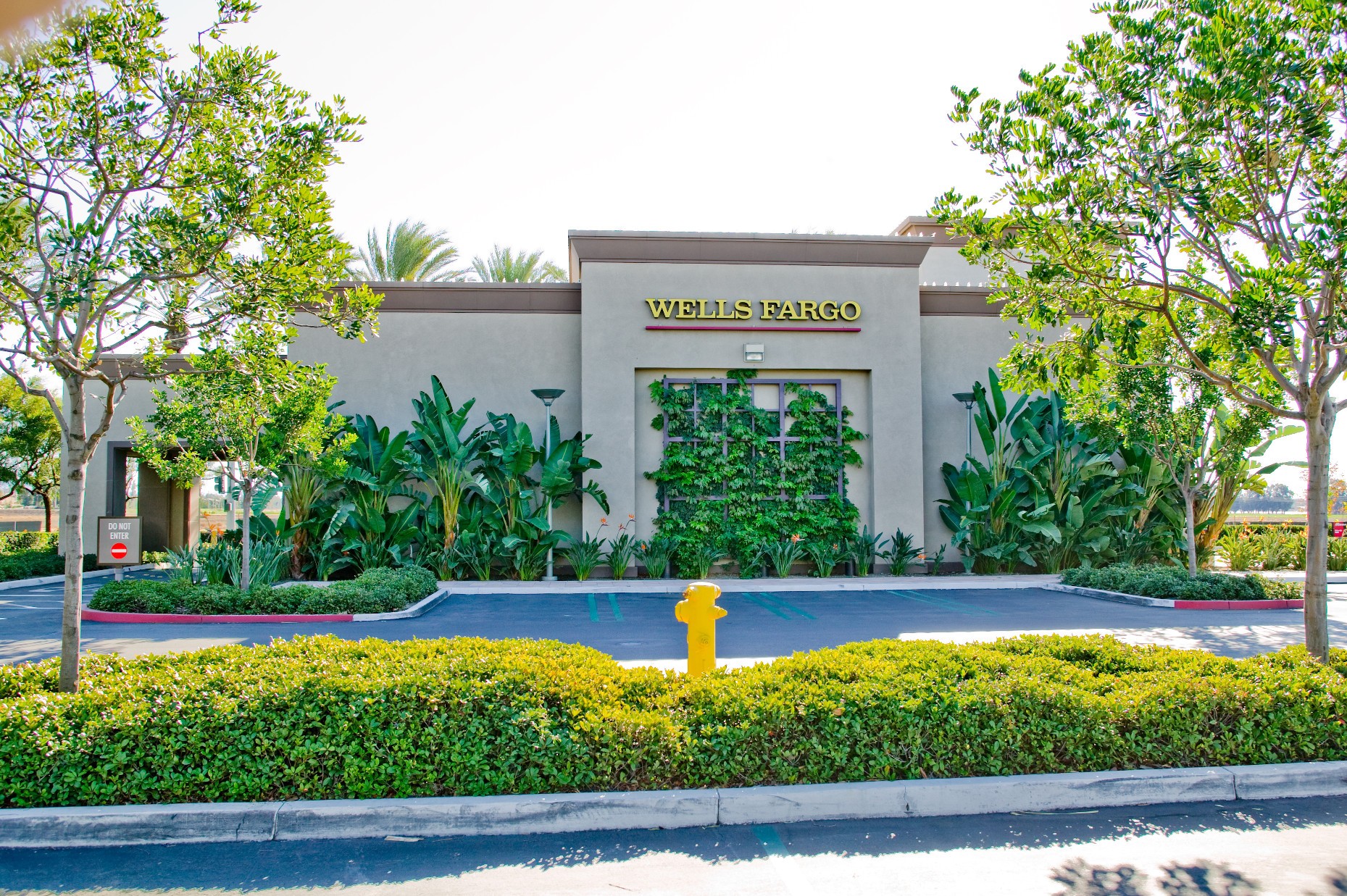 Wells Fargo Bank Irvine DEB Construction, LLC