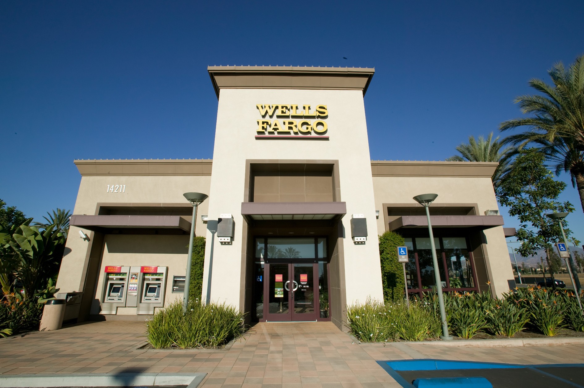 Wells Fargo Bank Irvine DEB Construction, LLC