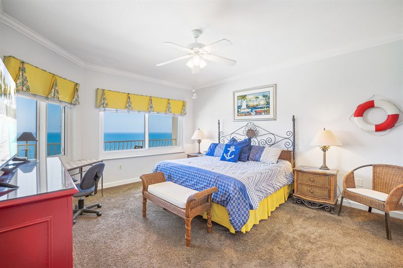 Coral Reef 1305, Relaxing 2BR AMAZING Gulf Views in PCB Deb's Beach