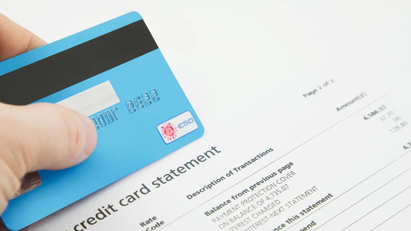 Should I Leave A Small Balance On My Credit Card?