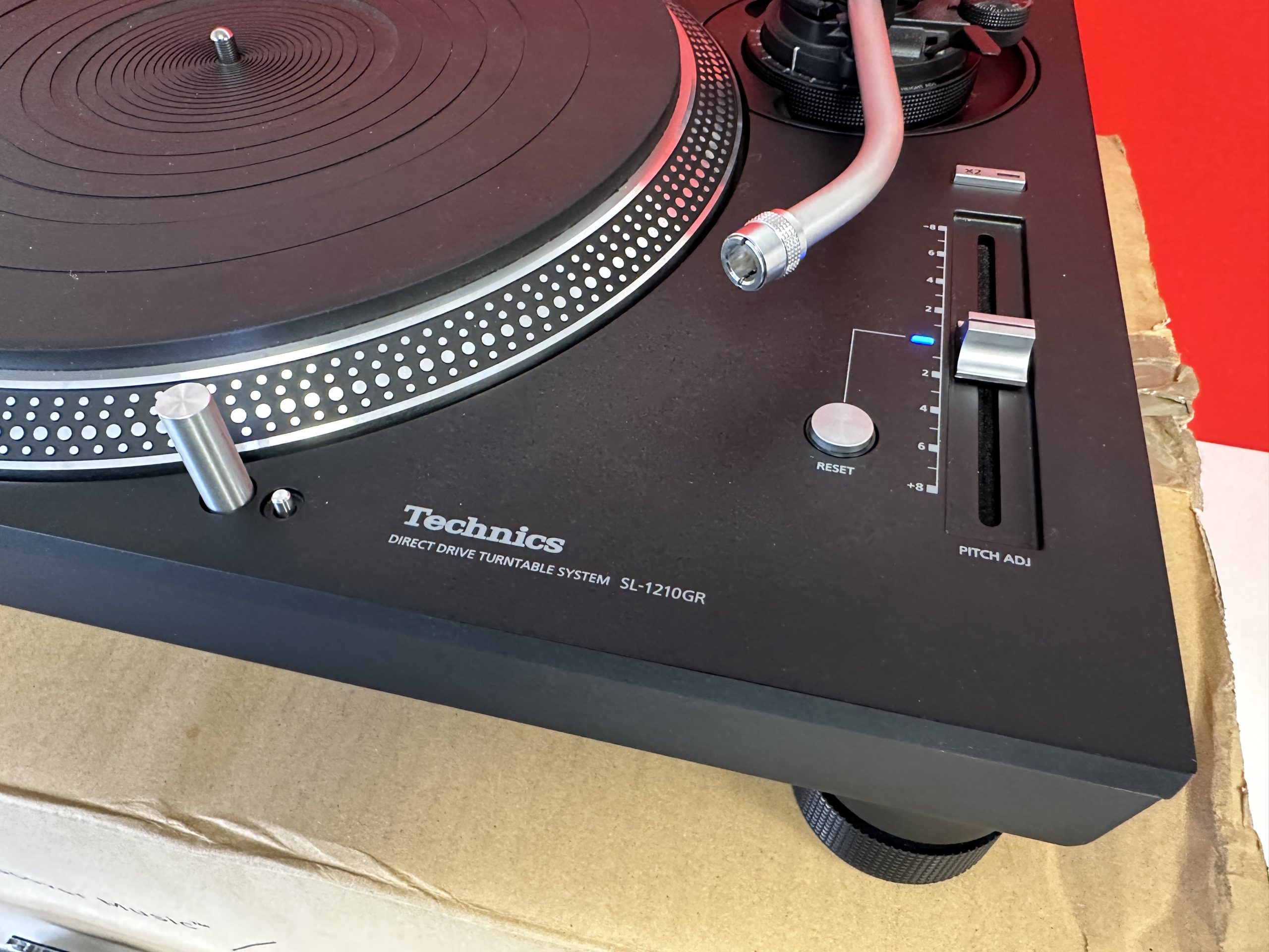 Technics SL1210 GR Direct Drive Turntable Black PreOwned Deck