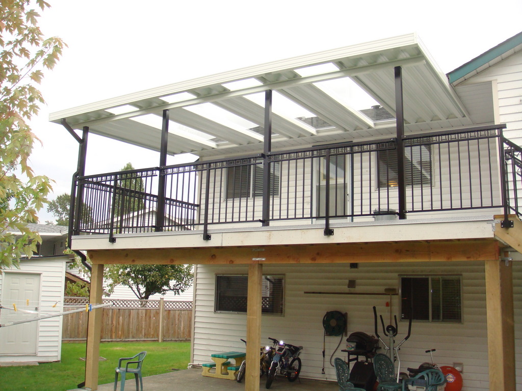 Surrey New large deck & covering DECK PROS Construction & Railing