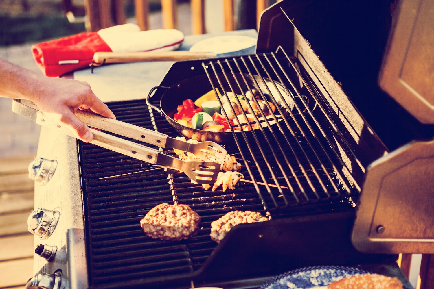 Guide to Safely Grilling on Your Outdoor Deck
