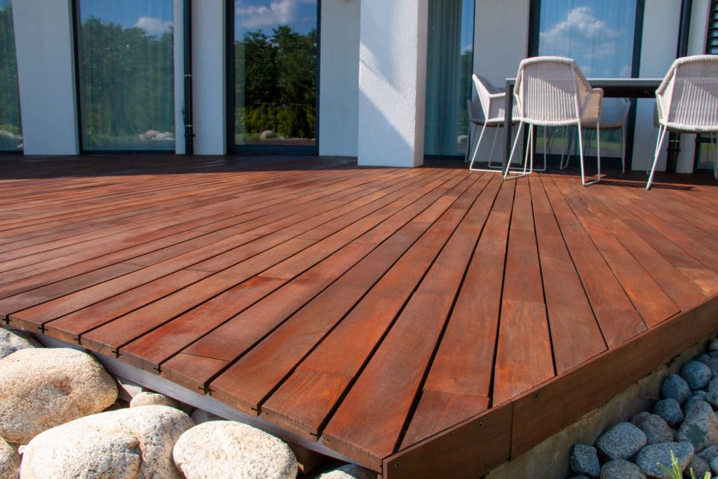 6 Deck Financing Options for Homeowners