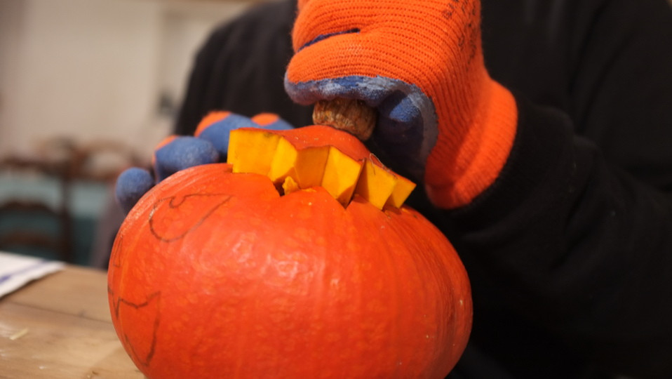 Fabriquer une citrouille d’Halloween M6 Deco.fr