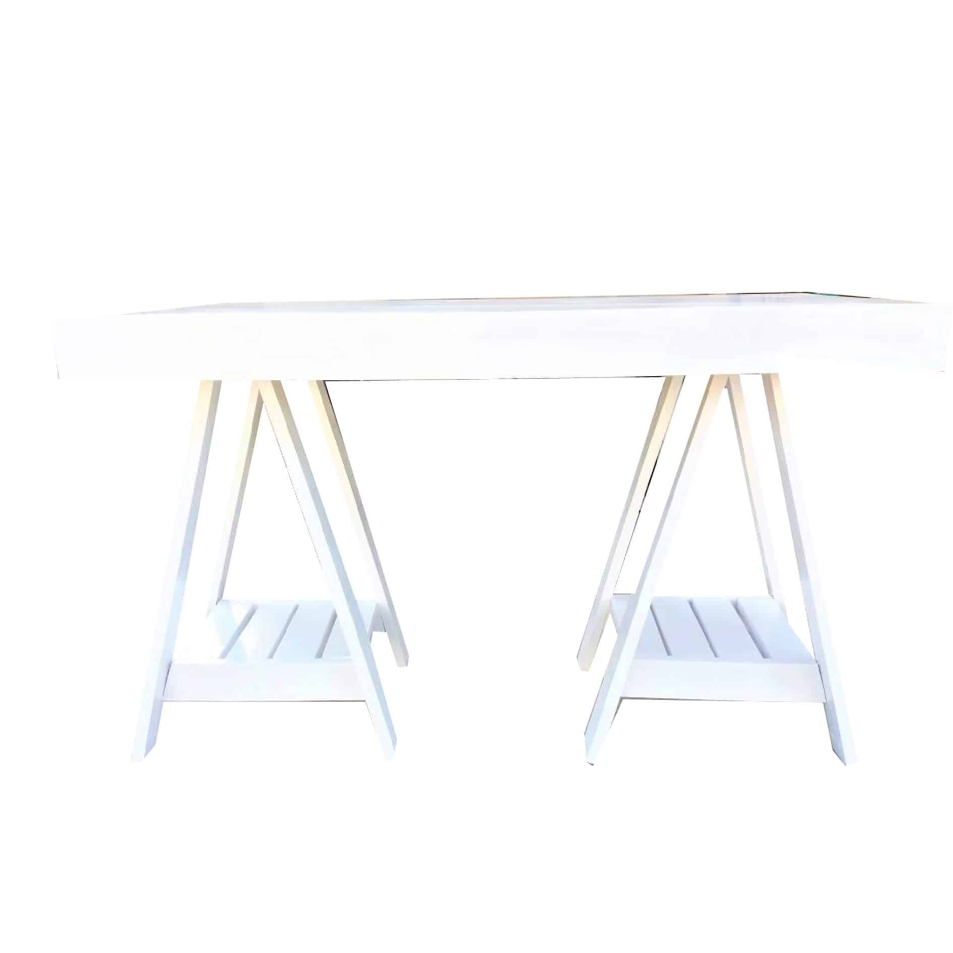 Outdoor and Indoor Table Decor Essentials