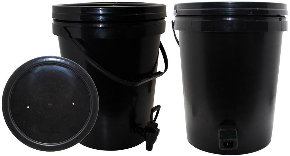 Hot Water Bucket Black 25L With Tap Decor Essentials