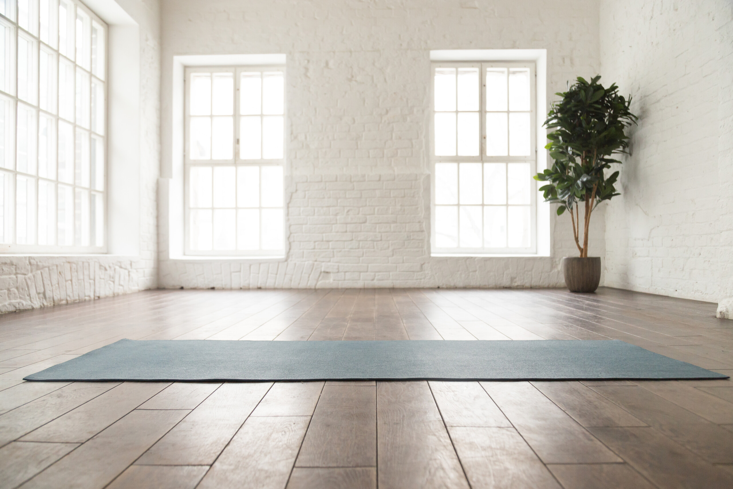 10 Great Ideas + Furnishings To Create A Spirited Meditation Room