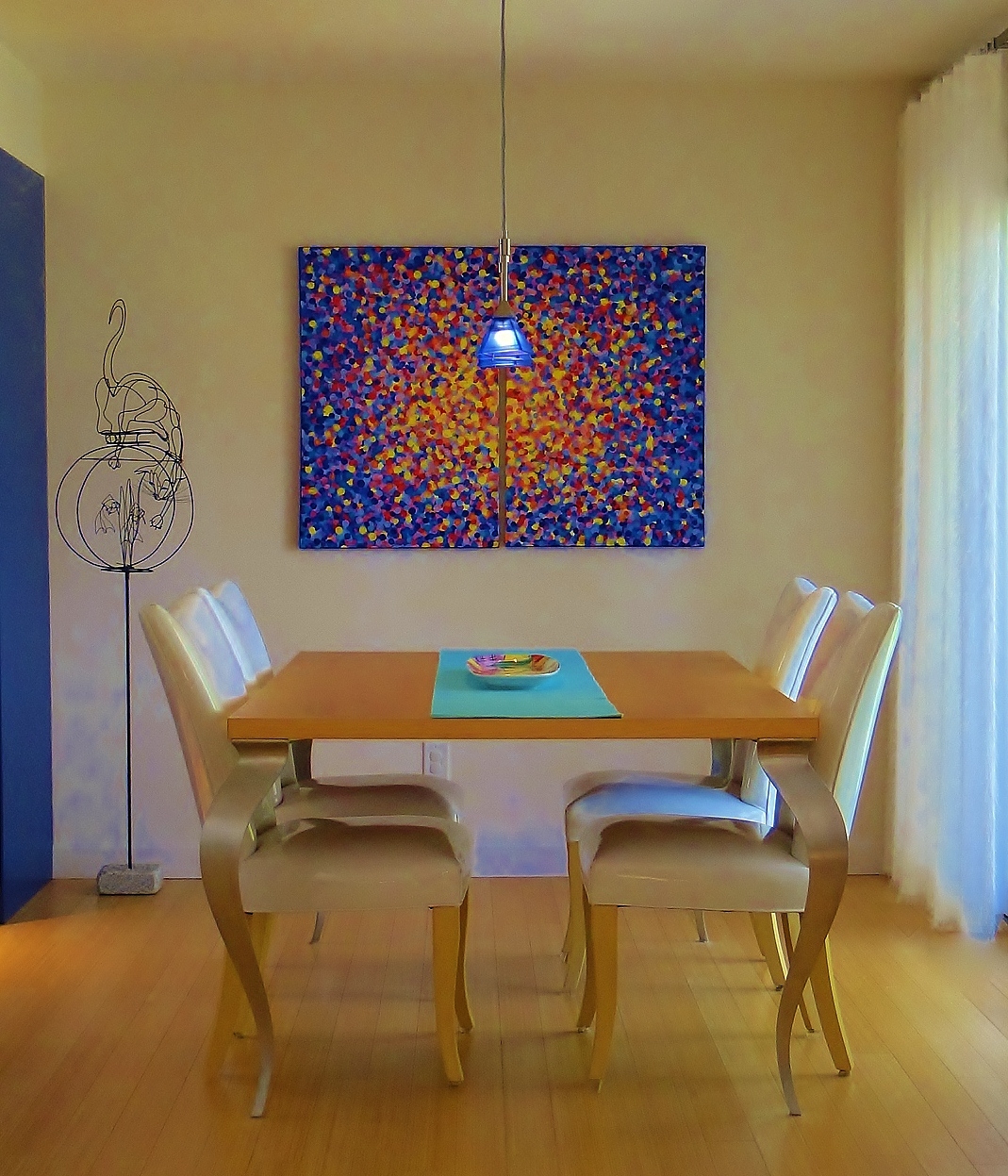 Furnishing The Modern Dining Room Is Fun!