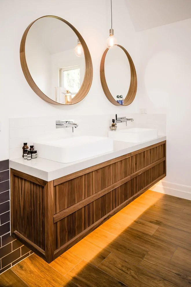 32 STYLISH Bathroom Mirror Ideas (*2024 UPDATES*)