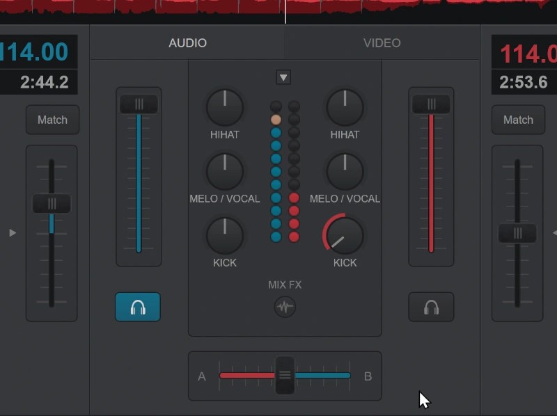 Virtual DJ Review, overview & performance tests DeeJay Plaza