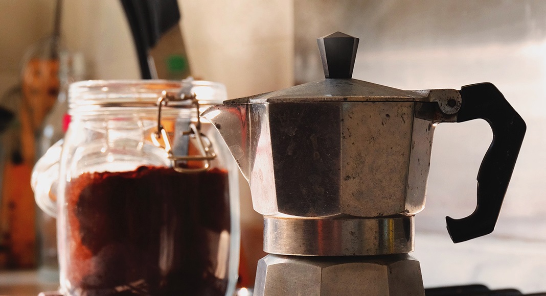 The Perfect Making of the Moka Coffee Just Like That Deely House