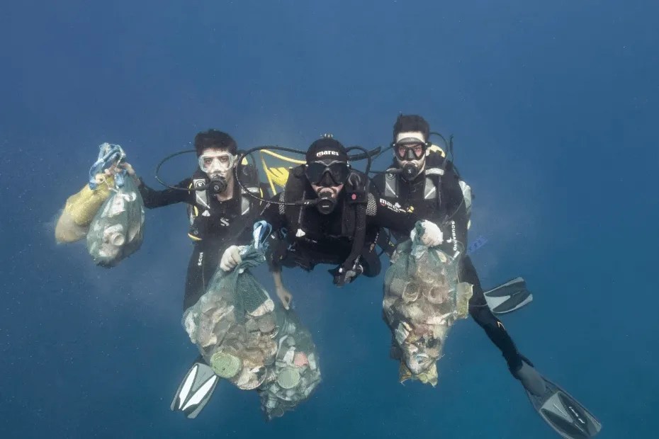 Why Scuba Divers Are Involved in Dive Cleanups Deep Blue Dive Center
