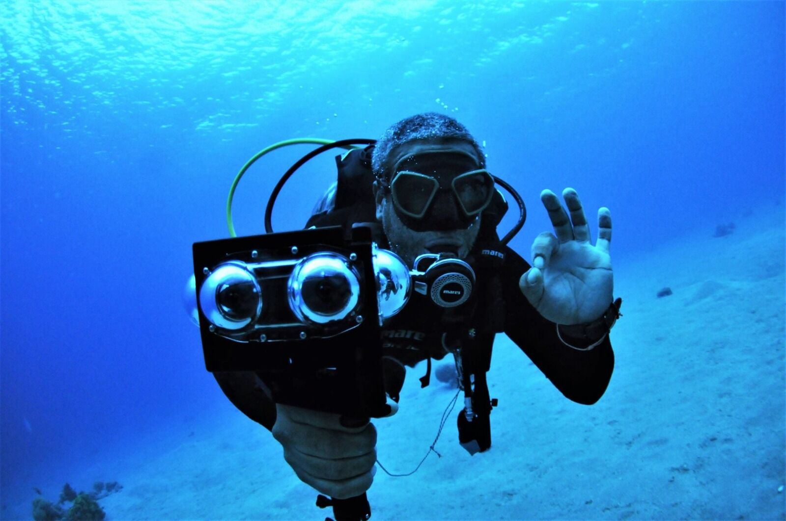 Check Out The New Bundle Price For The Vuze VR Underwater Camera & Case