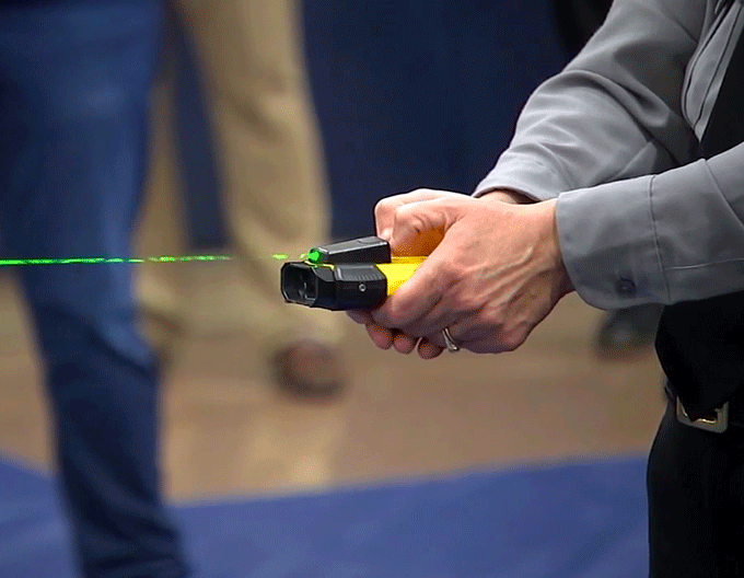 Bolawrap from Genoa to Parma the local police test the electronic