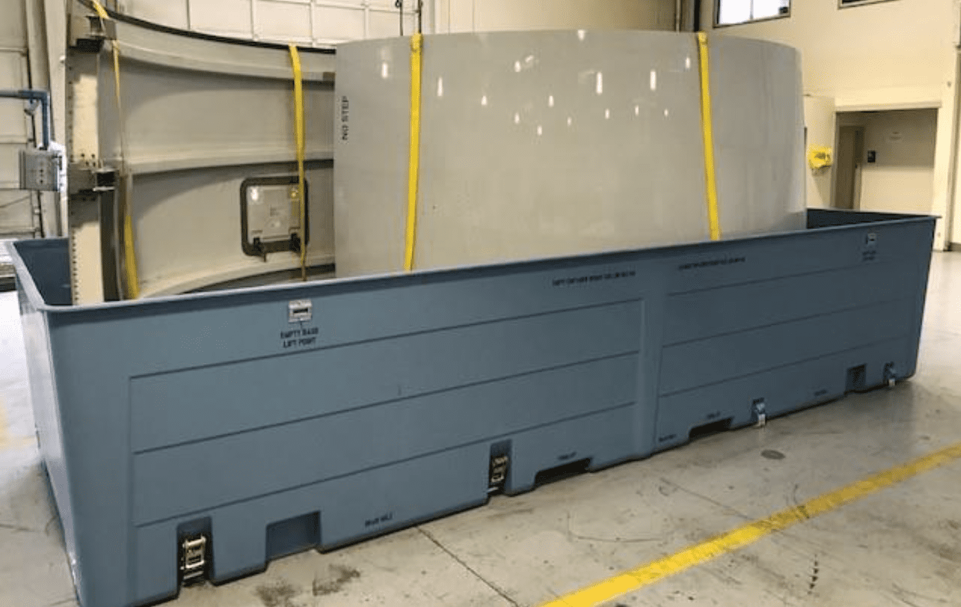 EPIC(tm) Aerospace Containers Custom Composite Containers for