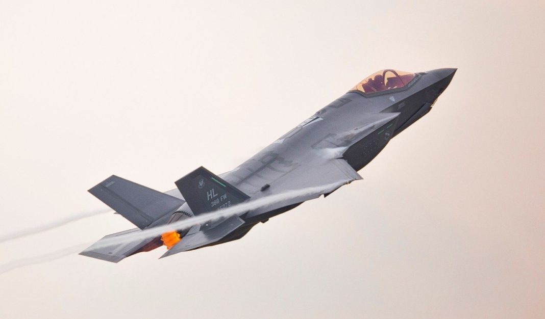 Switzerland Selects F35 Lightning II for Future Air Defense Requirements