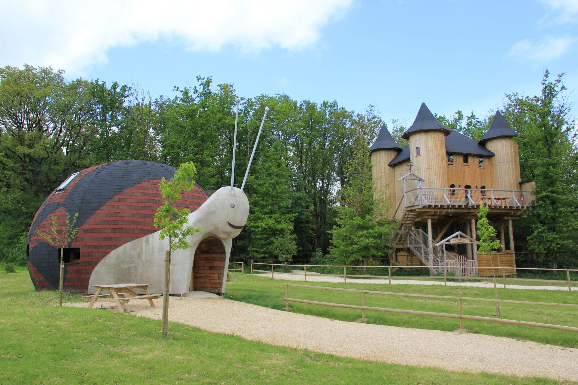 La Maison Escargot Dormez dans un Hébergement Insolite dans la Vienne