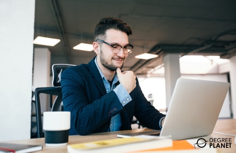 30 Best Online Associates Degree in Accounting Programs in 2023