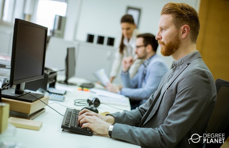 Is a Computer Science Degree Worth It? [2021 Guide]