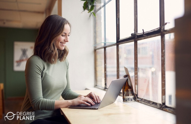 2023 Best PhD in Communications Online [Doctoral Guide]