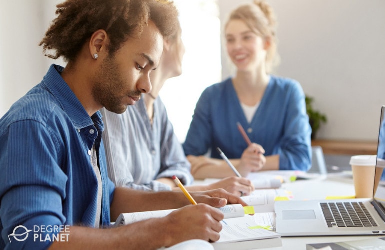 2024 Top 10 Hardest College Majors [With Careers & Salaries]