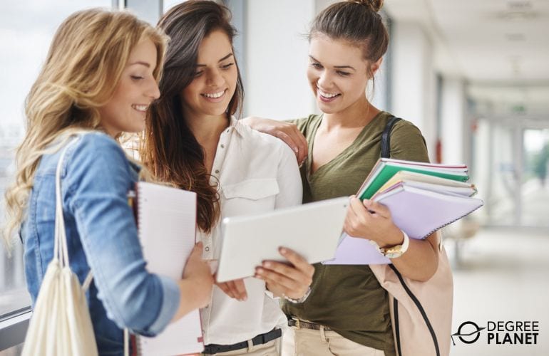 Easy College Classes to Boost GPA [2025 Guide]