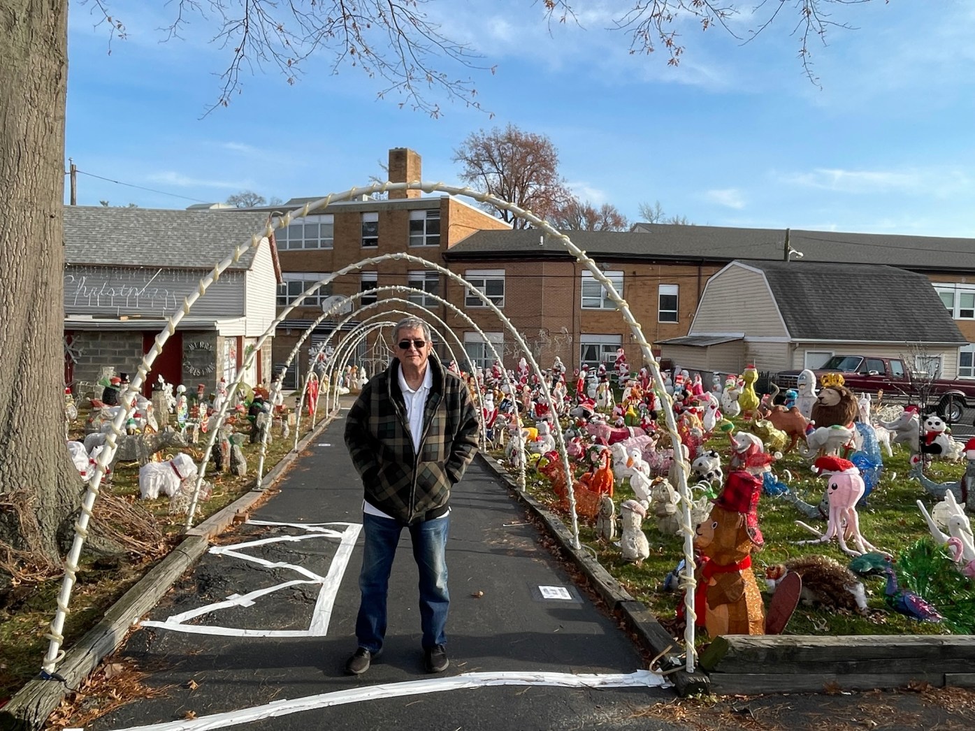 Norwood man’s festive holiday lawn display helps to stock shelves at Loaves and Fishes Delco Times