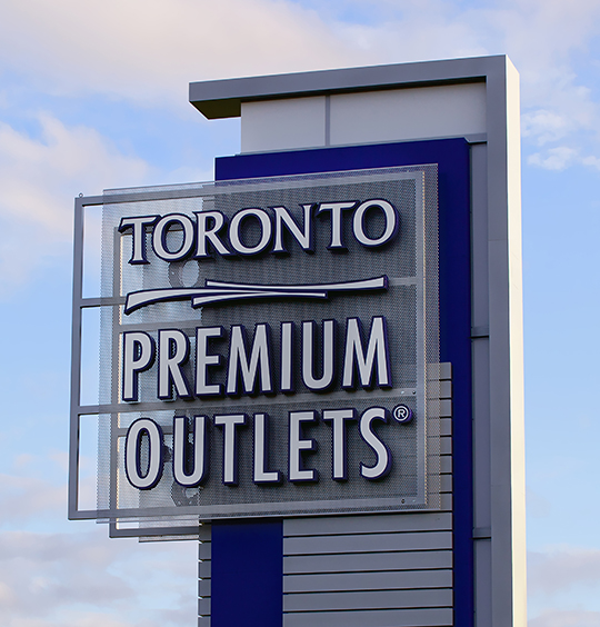 Toronto Premium Outlets Opens in Halton Hills DelectablyChic!