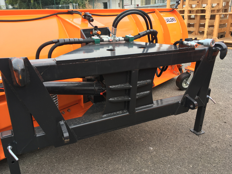 Snowplow for tractor frontend loaders, SSH042.2E