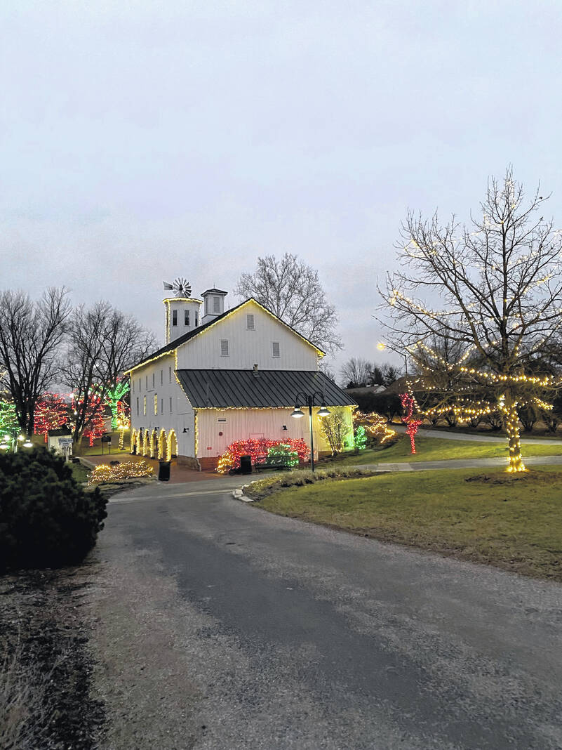 Christmas light displays abound Delaware Gazette