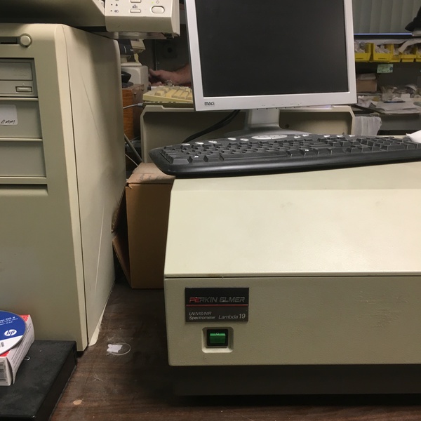 Dell Optics Co.,Inc Perkin Elmer Spectrometer