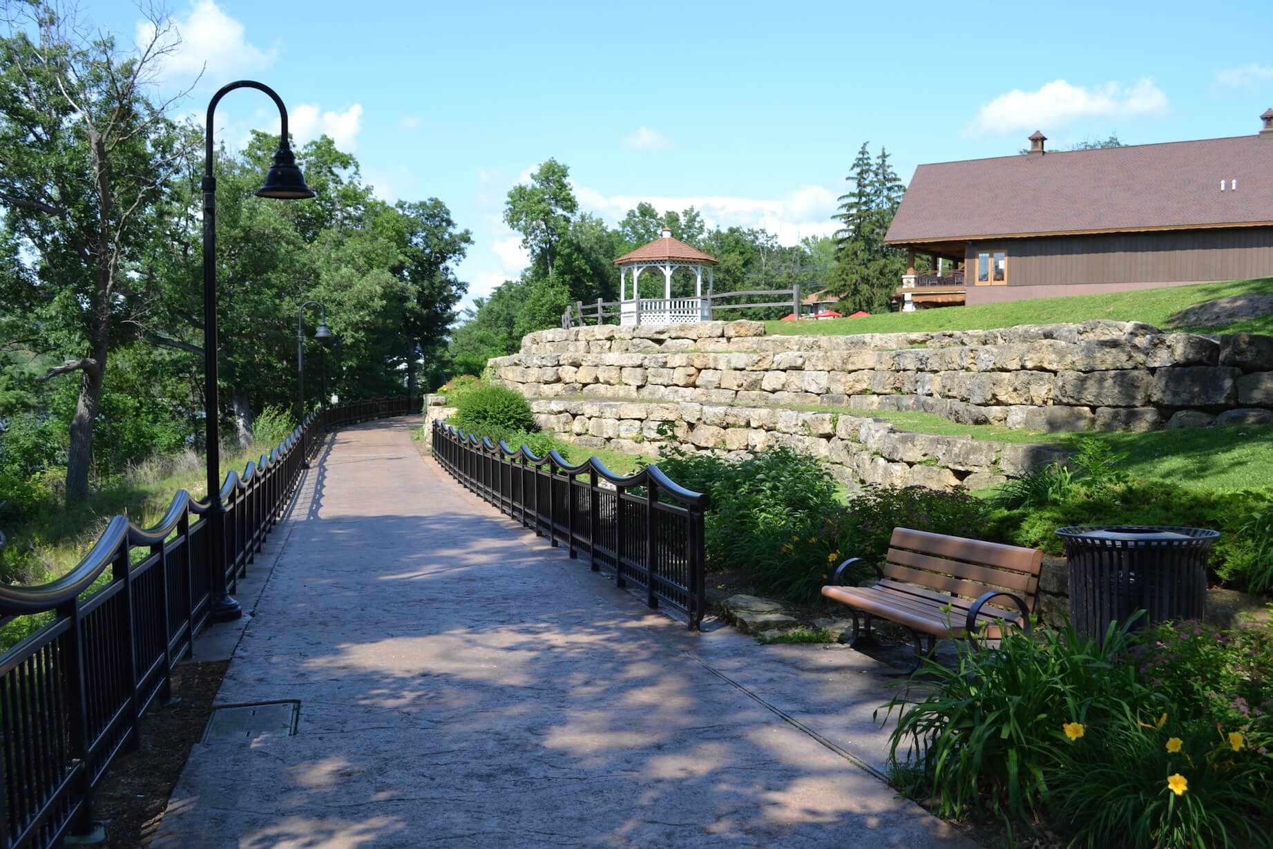Walk the Scenic Dells Riverwalk Blog