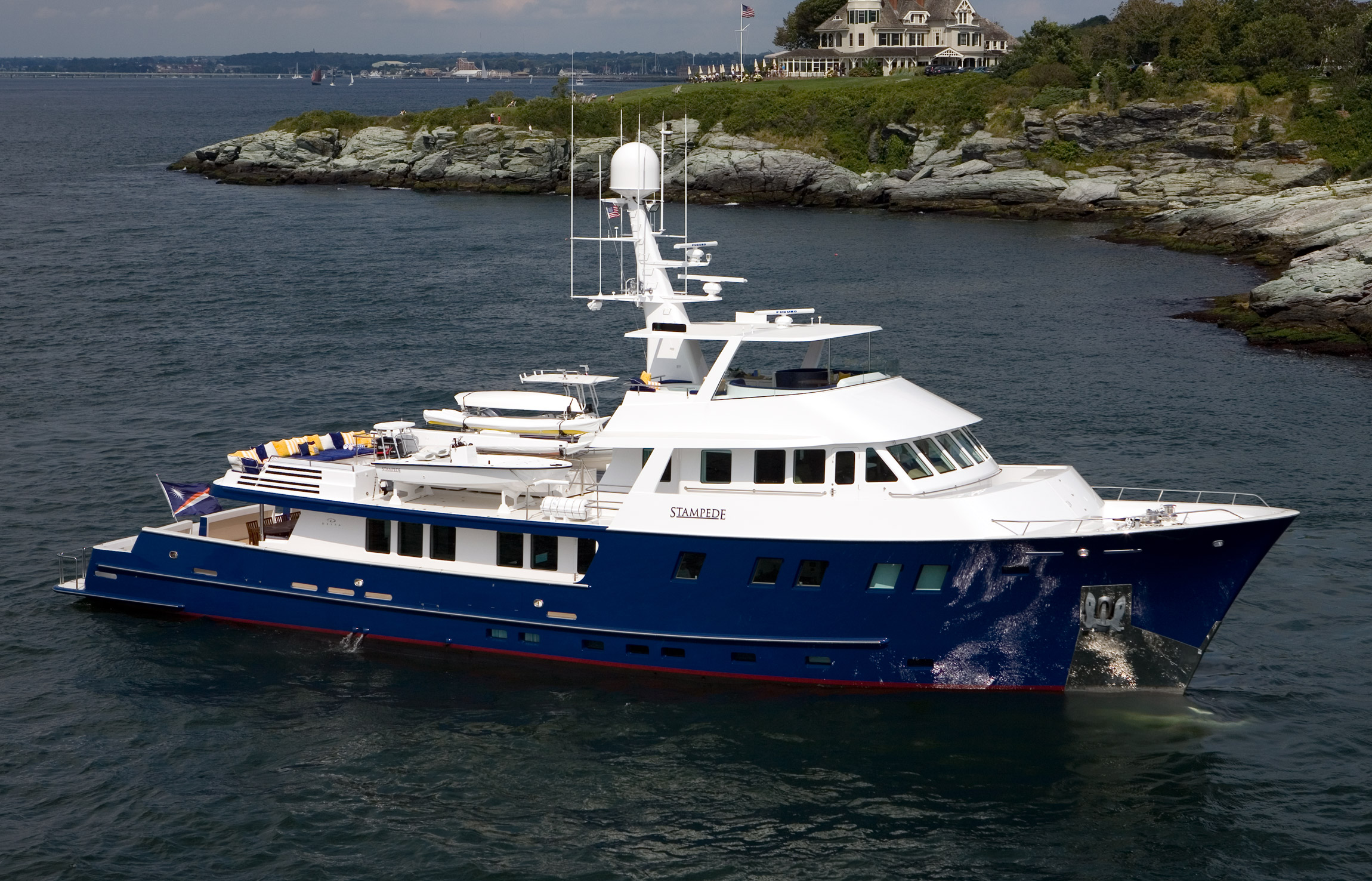 PRINCESS GLORIA DELTA MARINE CustomBuilt Luxury Yachts