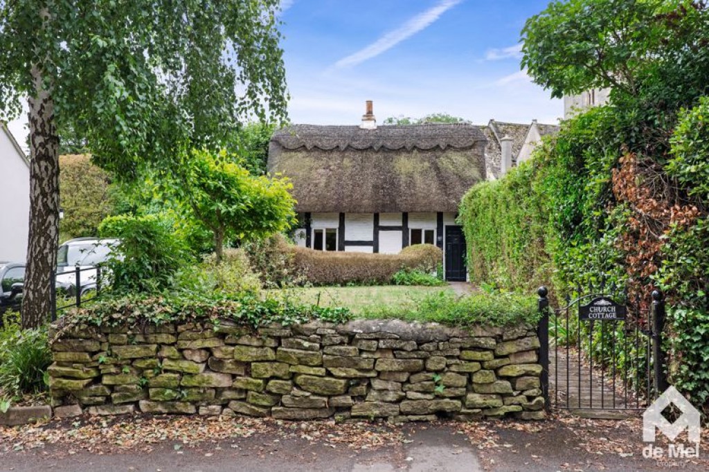 Church Road, Swindon Village, 2 bedroom