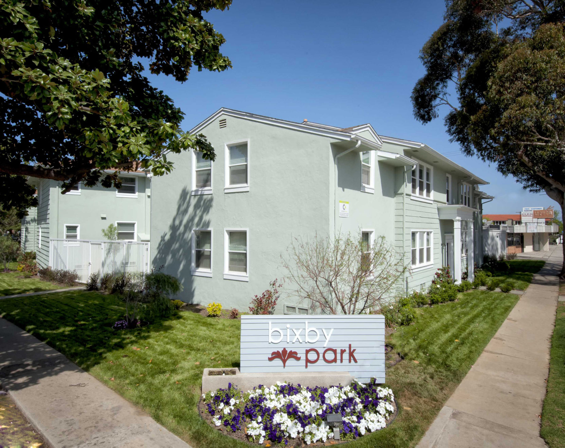 Bixby Park Apartments Long Beach, CA