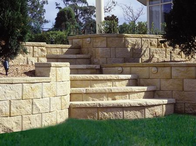 How to Build a Retaining Walls » DenBok Landscaping & Design