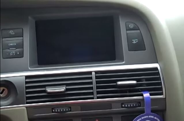 How Many Pounds Of Freon In A Car