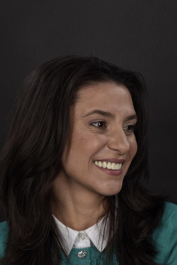 Maria Smile restoration with veneers and crowns Clinica Dentară Prof